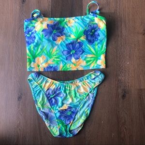 ⭐️True Vintage Venus Swim Set⭐️